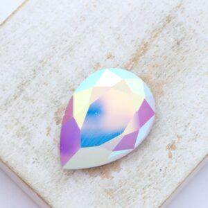 18x25 mm Aurora Fancy Pear cabochon White Opal AB x 1 pc(s)