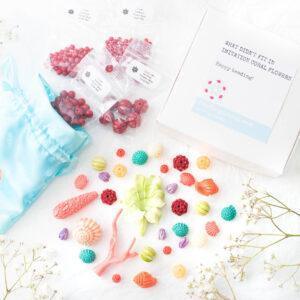 What didn't fit in Imitation Coral Flowers - Mini Box