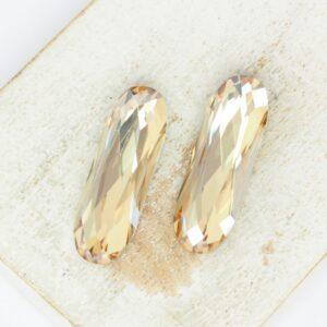 9x27 mm Aurora Fancy Baguette cabochon Golden Shadow x 2 pc(s)
