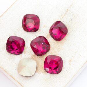 10 mm Aurora Fancy Cushion Cut cabochon Fuchsia x 6 pc(s)