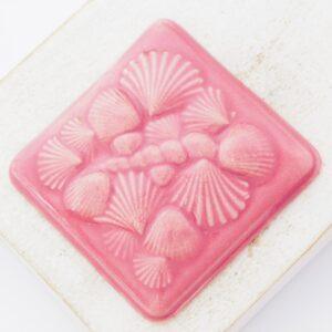 36x36 mm Shell Garden Beadingschool Art Cabochon Pink Punch on light clay x 1 pc(s)