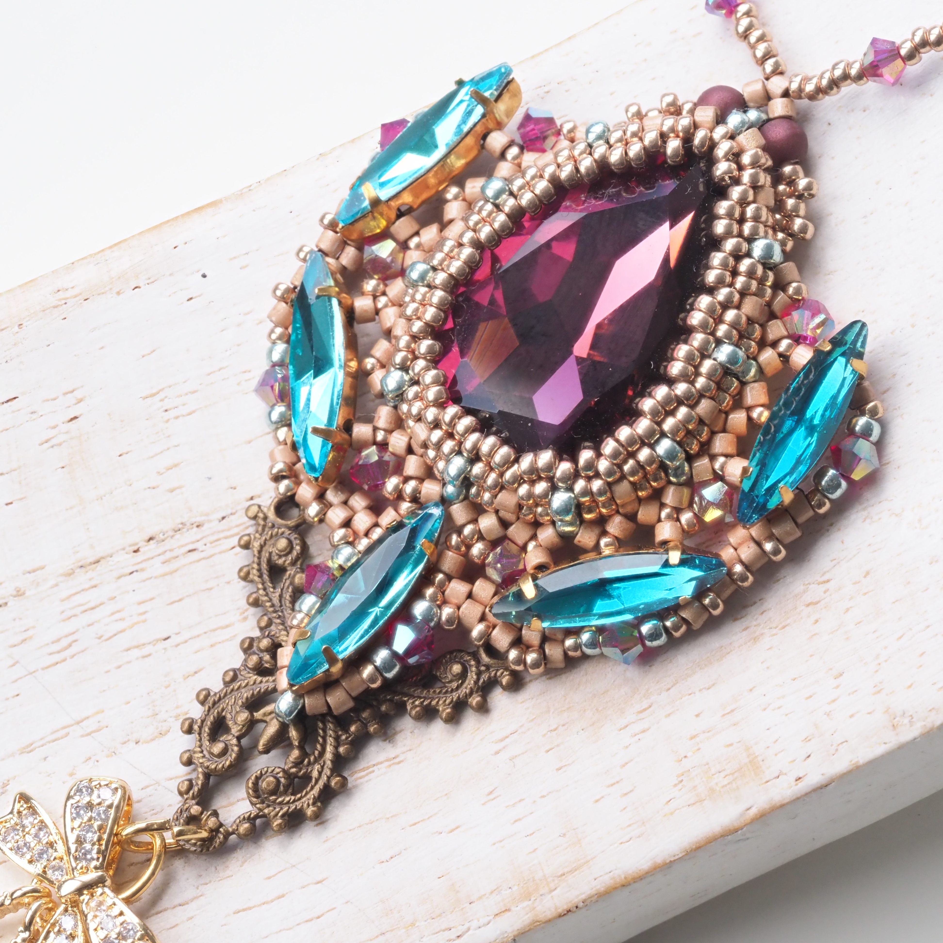 FELIX pendant beading tutorial by Erika Sandor