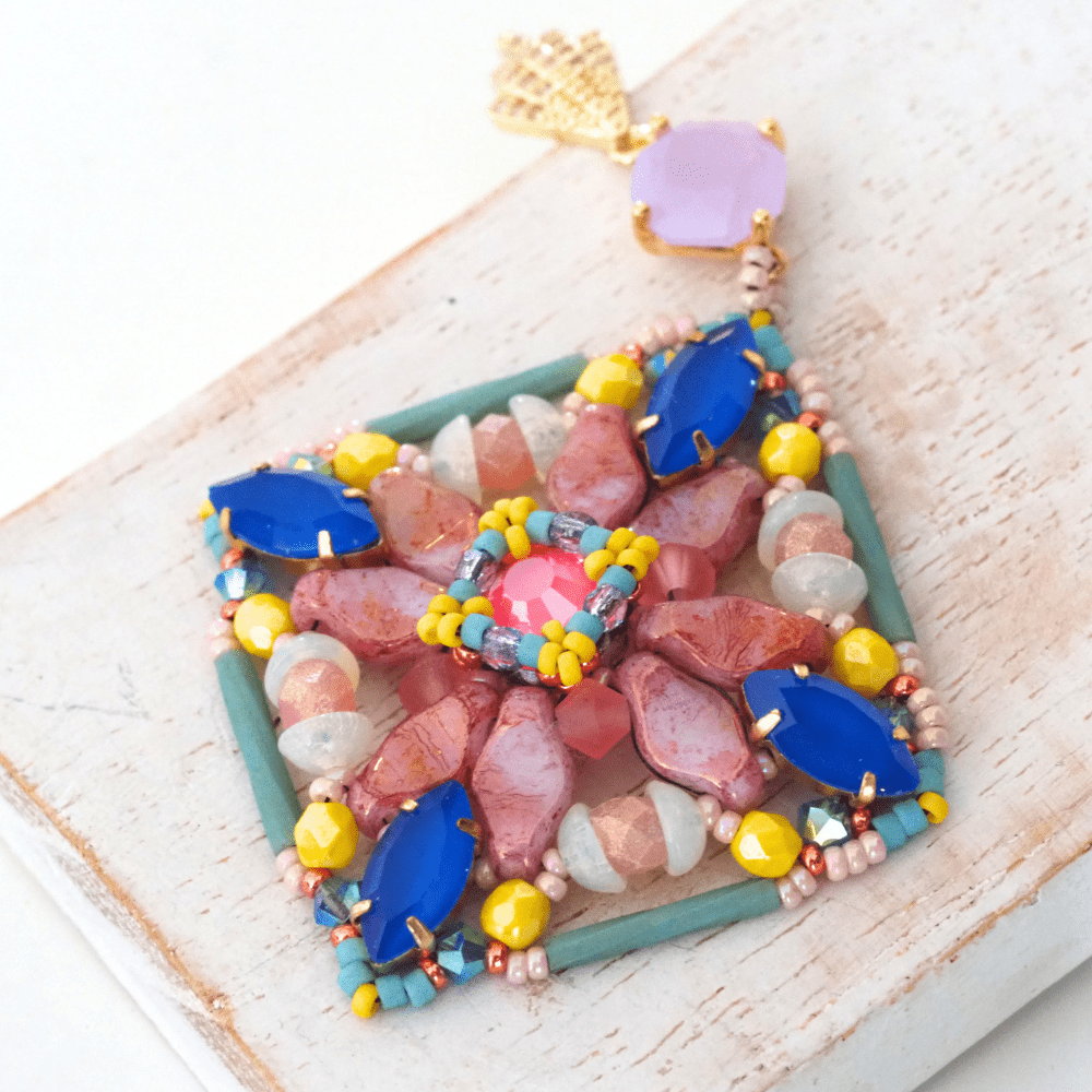REEF BLOOM DEEP beading tutorial by Erika Sandor