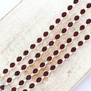 3.2 mm Preciosa Bezelchain Vivid Siam in silver setting x 40 cm